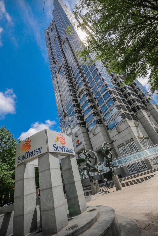 Apartment 1 Bedroom Downtown Amazing Location*self Check-in** Atlanta